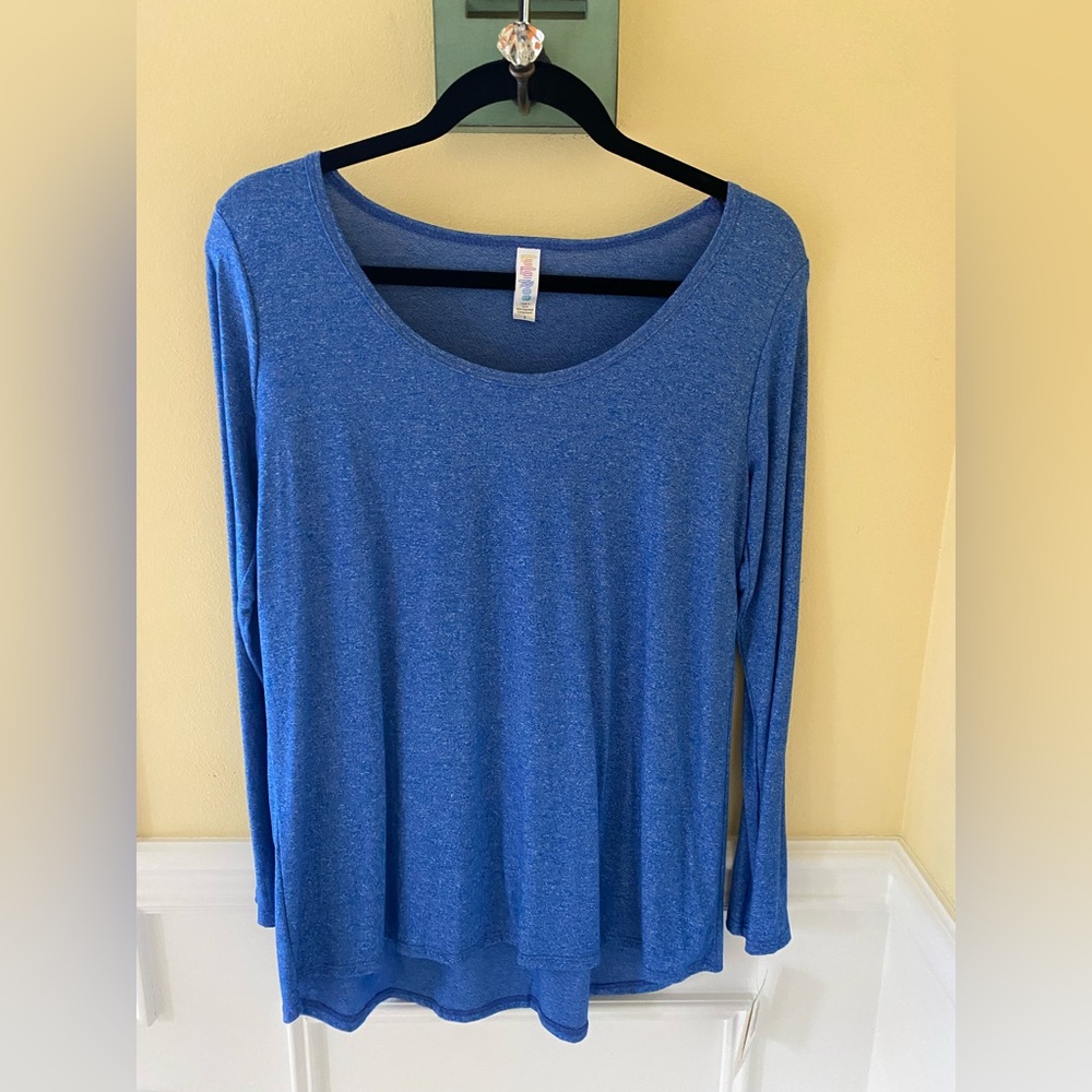 LuLaRoe Lynnae L/S Tee